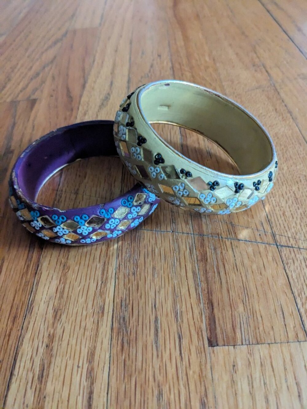 Vintage set of 2 Indian lac mirror bangle bracelets